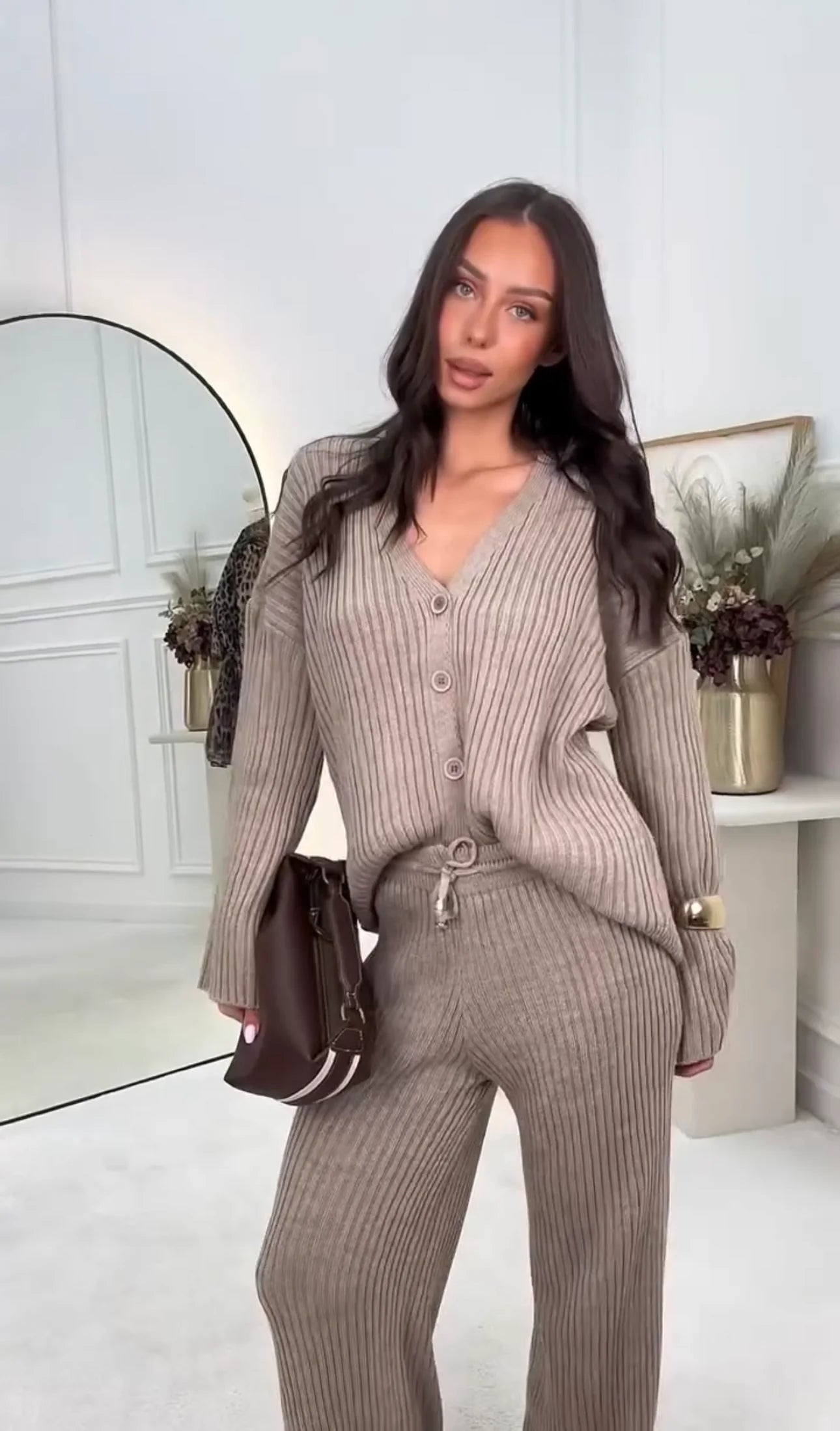 Get 60% off Ribbed Francesca Pants today only 🤎