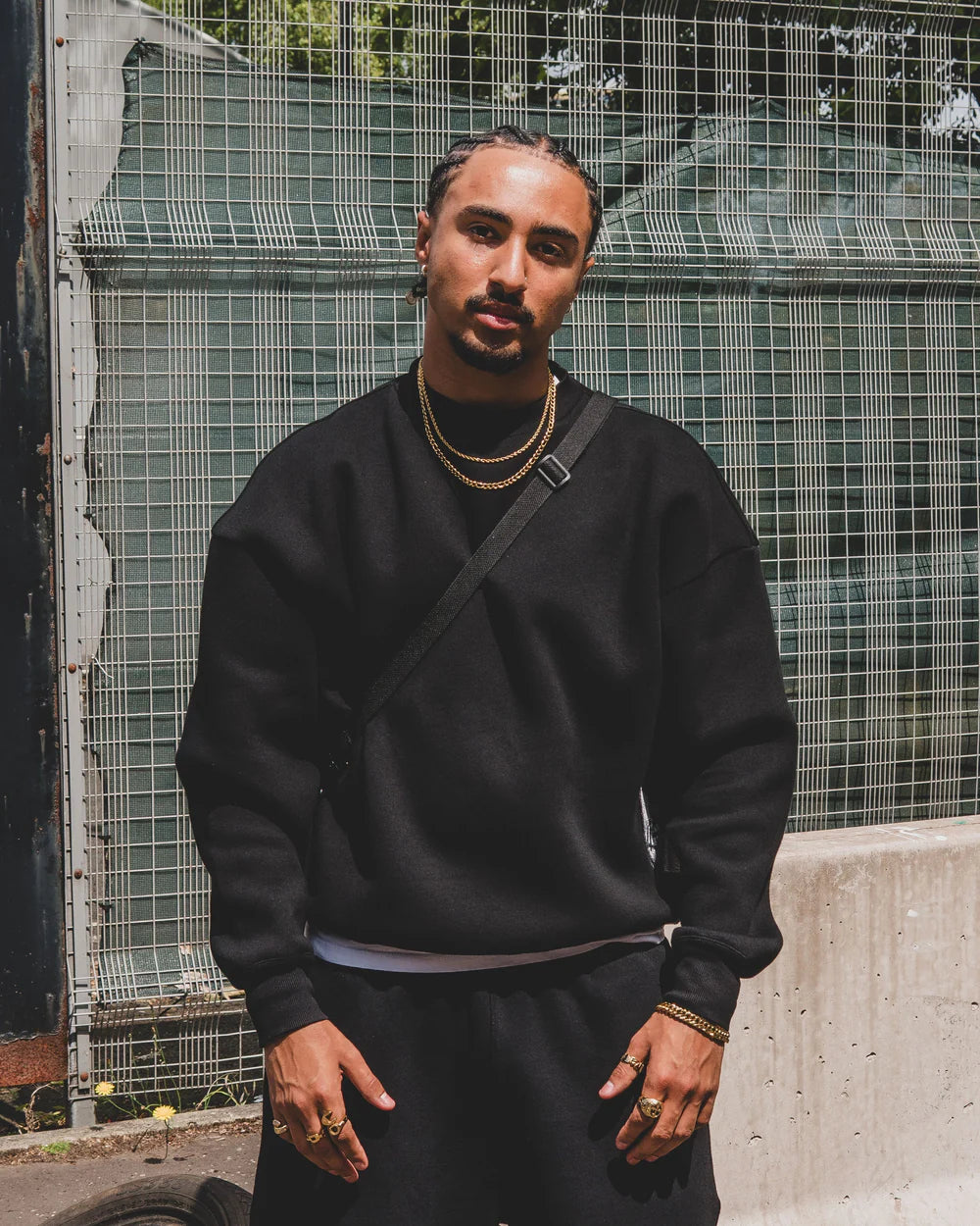 Profitez aujourd'hui seulement de 60 % de réduction sur le pull The Disc Comfort 🩶🖤