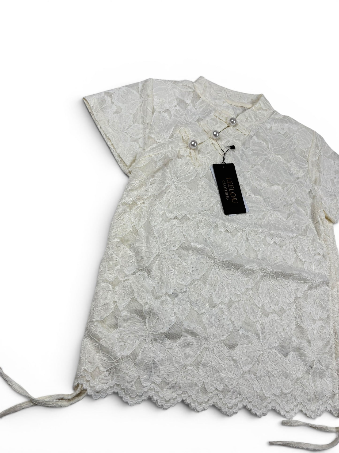 Lace Floral Pearl Button Top