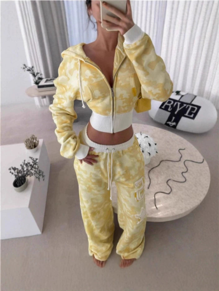 Get 60% off Camo Set today only 🪖