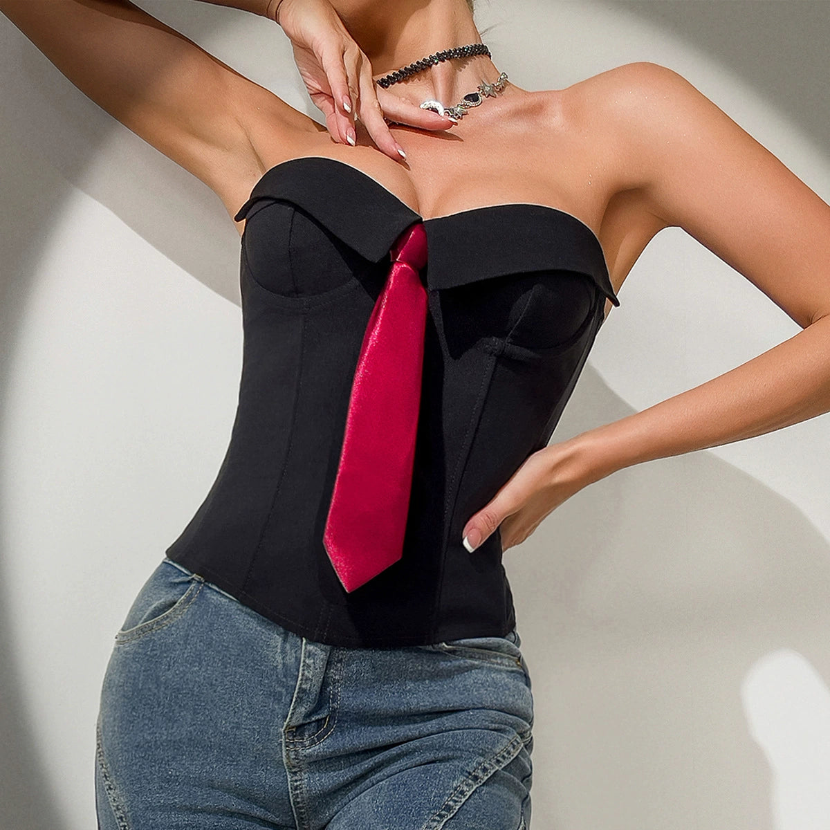 Profitez aujourd'hui seulement de 60 % de réduction sur le corset à nouer 🎀