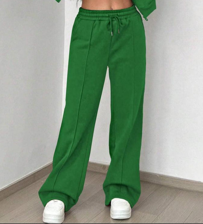 Profitez aujourd'hui seulement de 60 % de réduction sur les pantalons essentiels 🤍