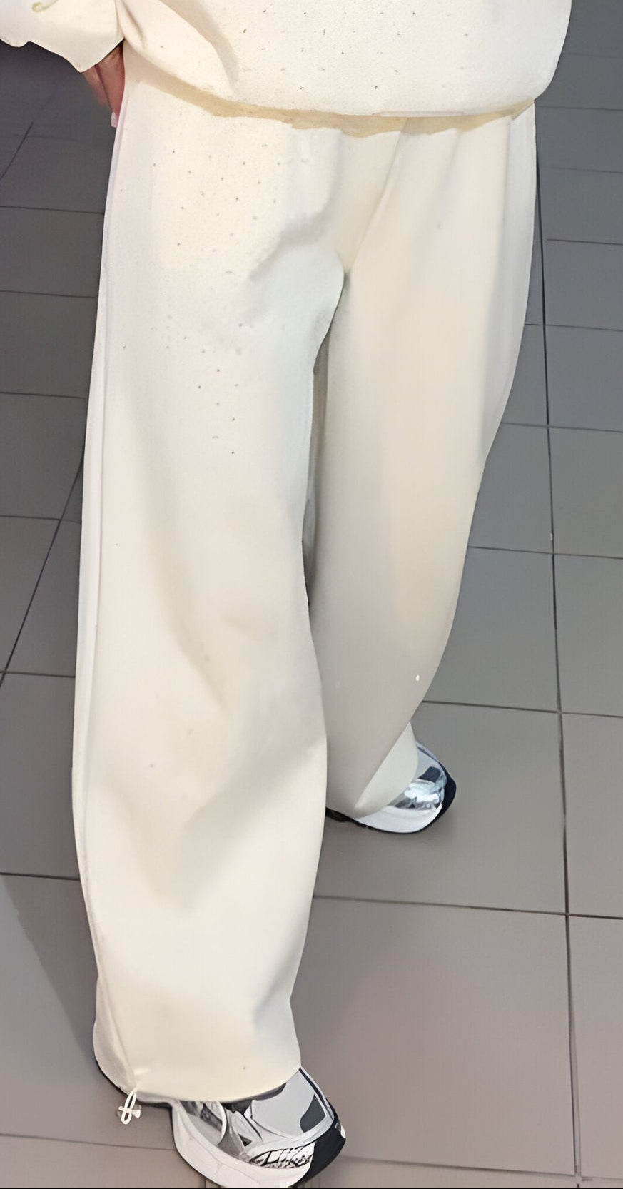 Profitez aujourd'hui seulement de 60 % de réduction sur les pantalons Sparkle Lounge ✨