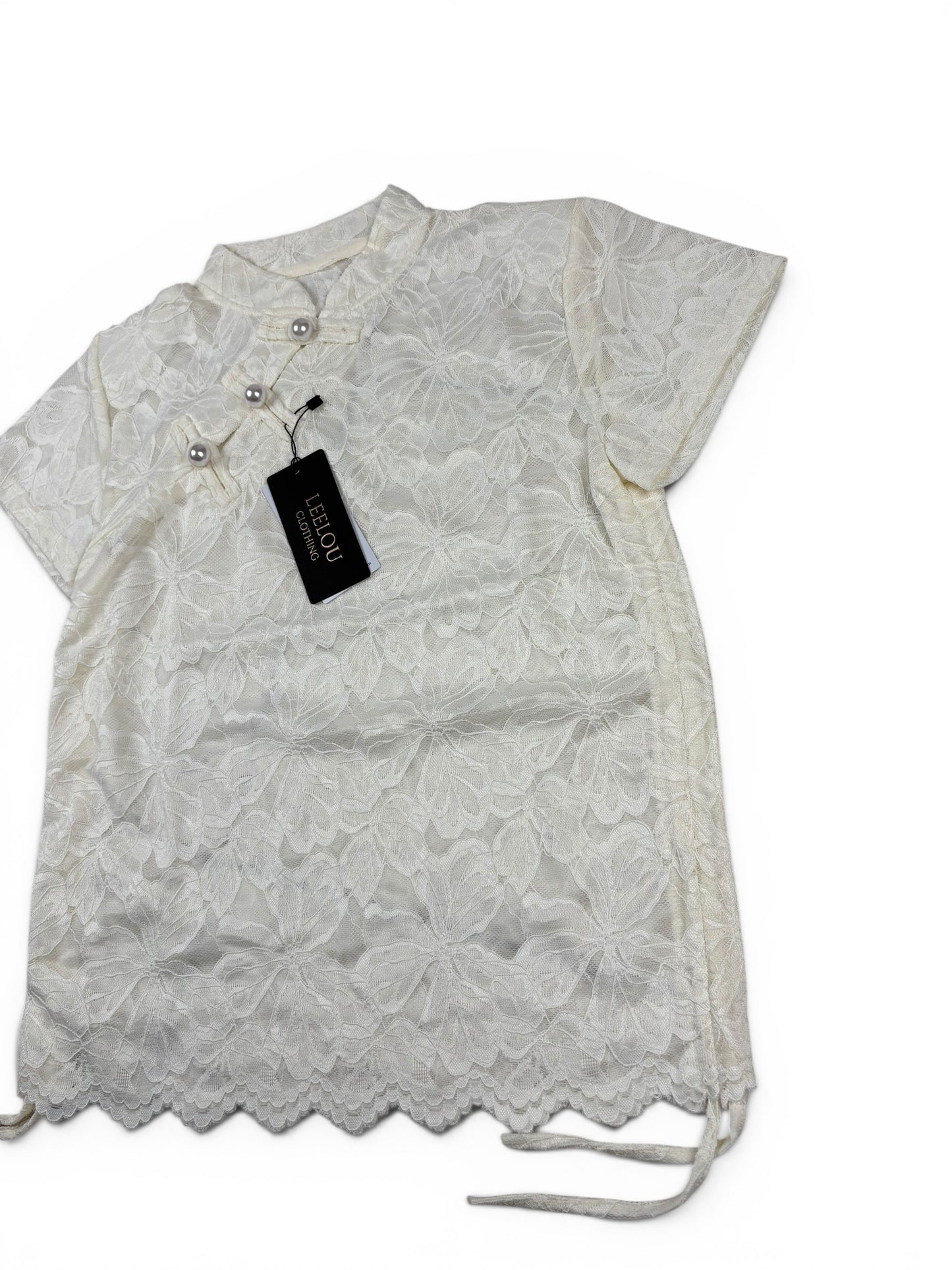 Lace Floral Pearl Button Top