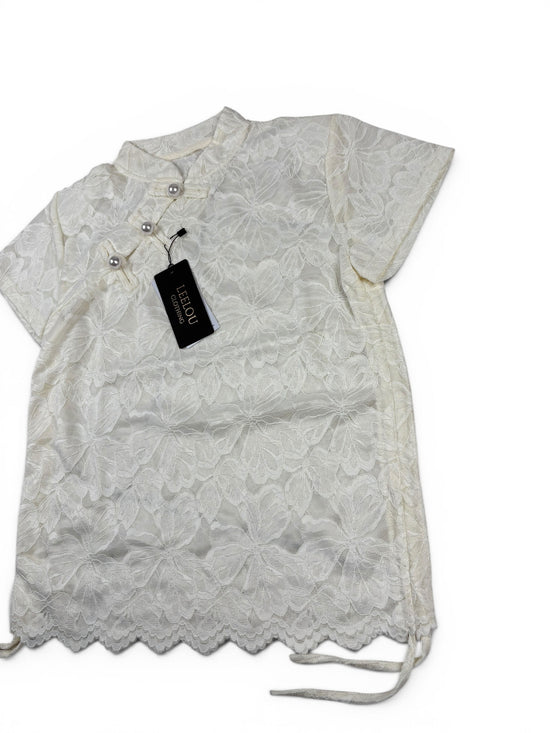 Lace Floral Pearl Button Top