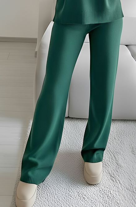 Profitez aujourd'hui seulement de 70 % de réduction sur les pantalons confortables neutres 🕊️