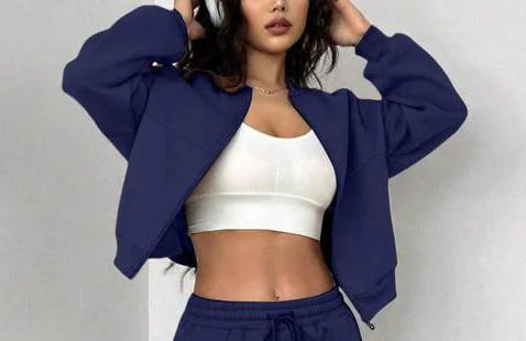 Get 70% off Essential Zipper today only 🤍