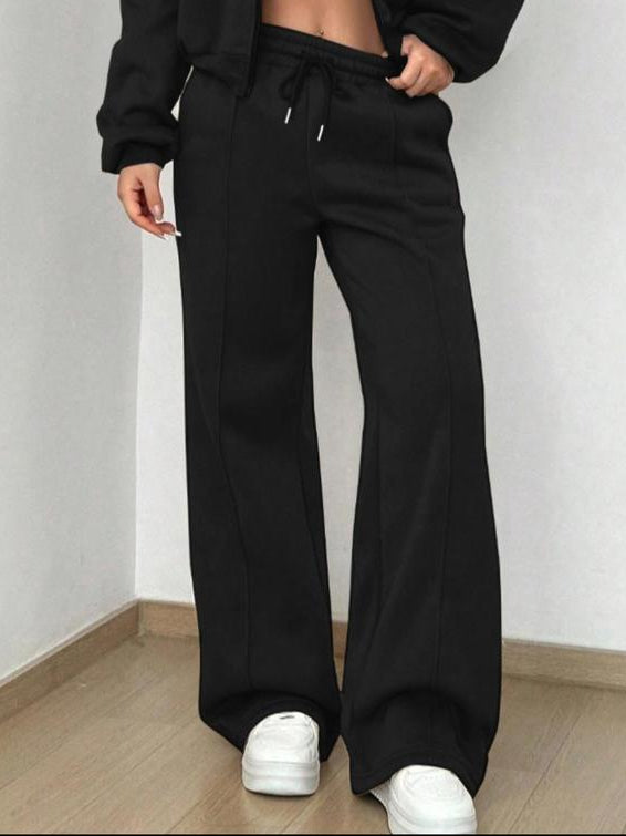 Profitez aujourd'hui seulement de 60 % de réduction sur les pantalons essentiels 🤍