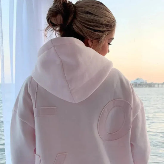 Profitez aujourd'hui seulement de 60 % de réduction sur le sweat à capuche « All Love » 💙✨